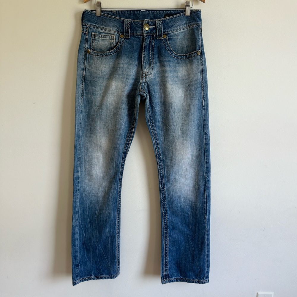 Wrangler || Men Rock 47 Blue Straight Jeans Classic Fit size 31 X 32